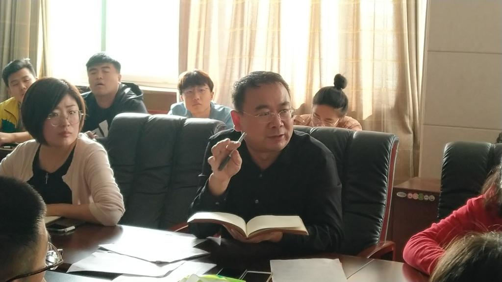 色情网站
举办支部书记培训会1.png